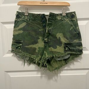Free People Camo Distressed Cargo Shorts in Olive Green
